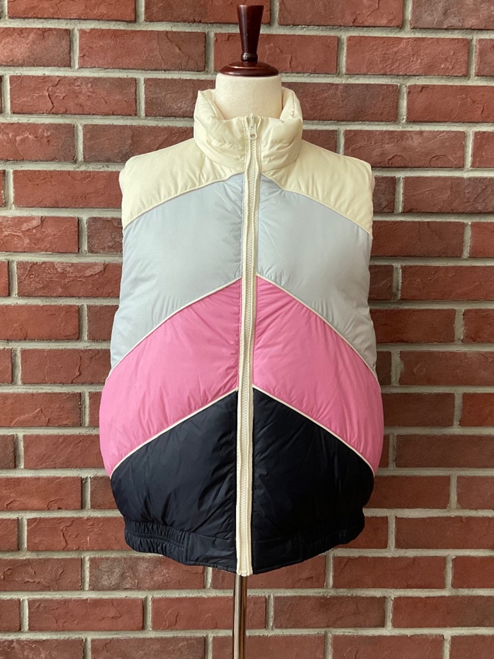 Marine Layer Archive Antuco Reversible Down Puffer Vest Ice Colorblock L NWOT